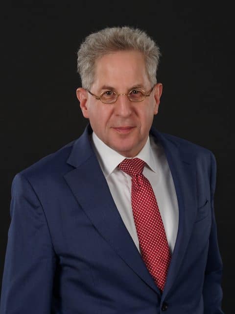 https://hgmaassen.com/wp-content/uploads/2026/09/maassen_09-0002-480x640.jpg